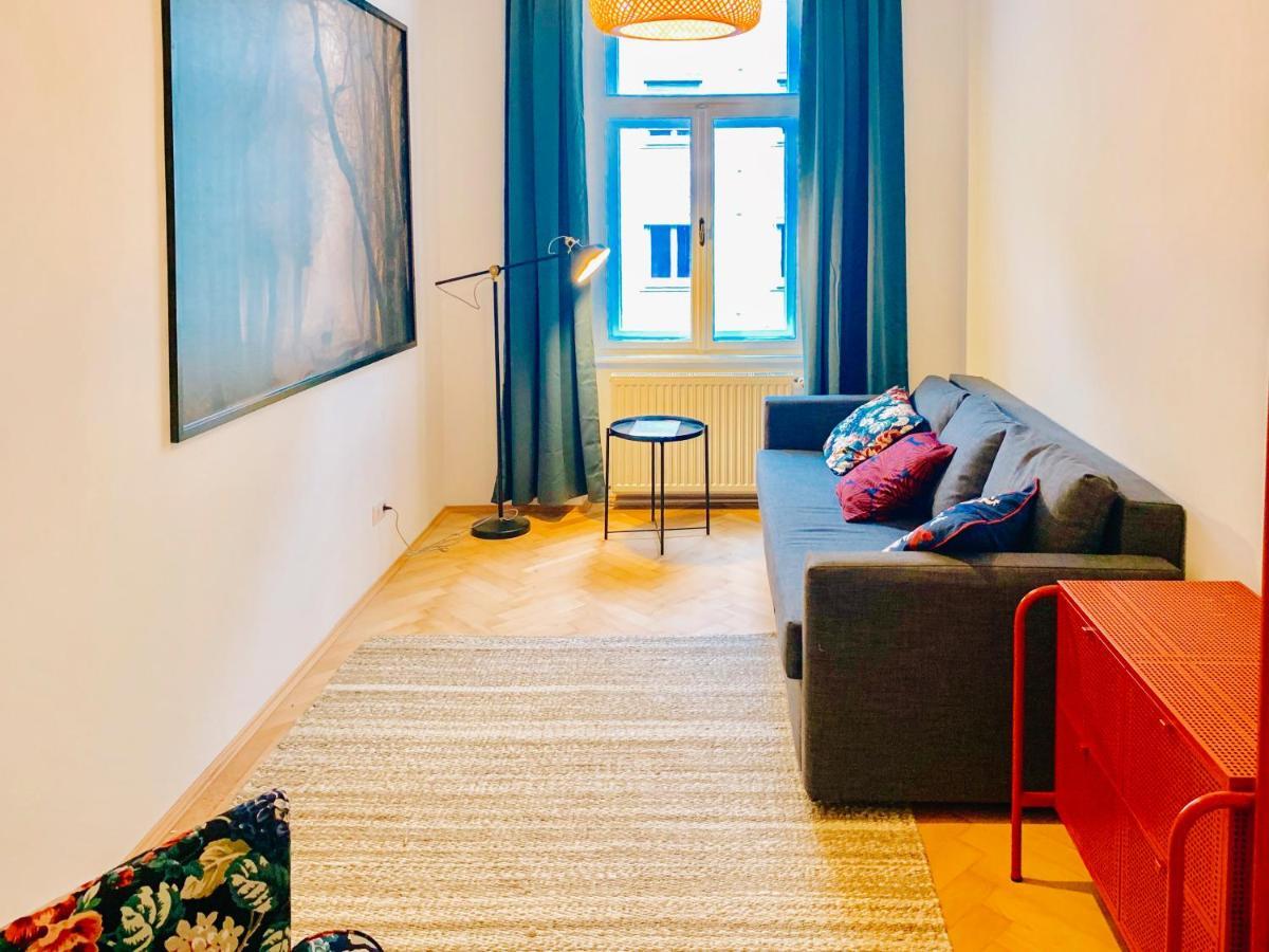 Contemporary City Apartment - By Nahuen Suites Graz Extérieur photo