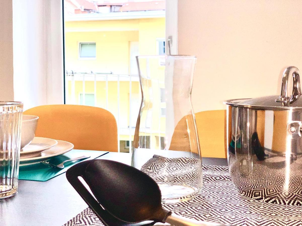 Contemporary City Apartment - By Nahuen Suites Graz Extérieur photo